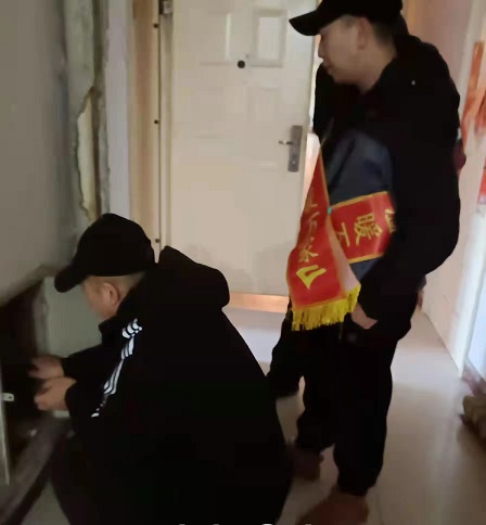 2.jpg 2.jpg